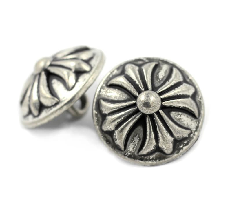 Metal Buttons Retro Silver Embossed Fleur Cross Metal Shank Buttons 20mm 3/4 inch 6 pcs image 2