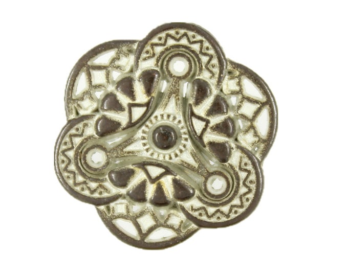 Flower Metal Buttons - Gothic Flower Art Patina White Metal Shank Buttons - 20mm - 3/4 inch - 6 pcs
