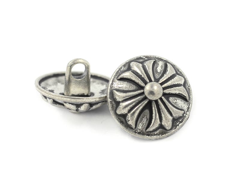 Metal Buttons Retro Silver Embossed Fleur Cross Metal Shank Buttons 20mm 3/4 inch 6 pcs image 3