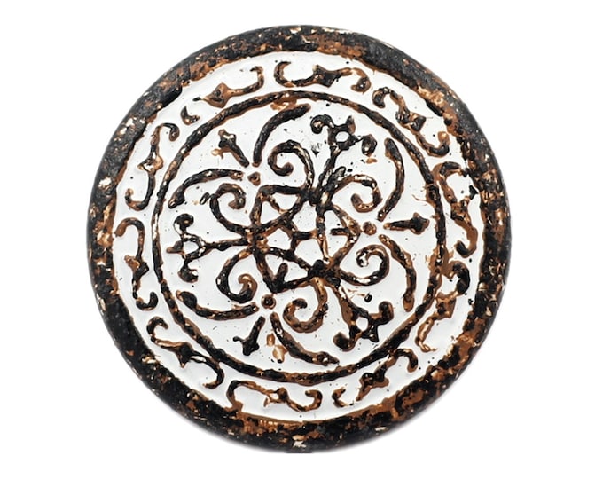 Metal Buttons - Celtic Flower White Rust Metal Shank Buttons - 22mm - 7/8 inch - 6 pcs