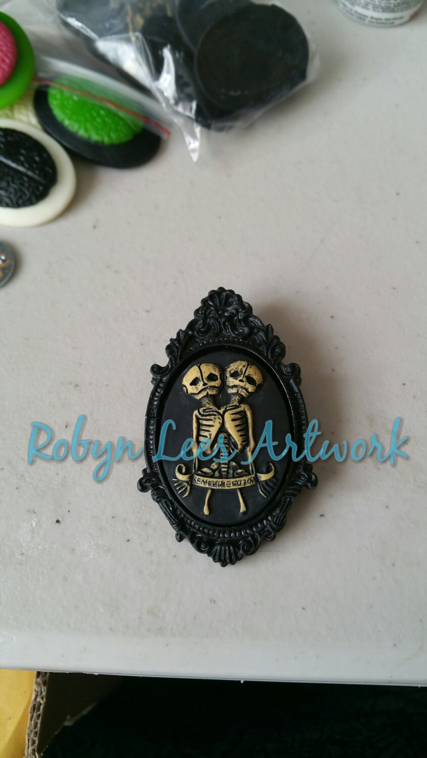 Gothic Anatomy Anatomical Victorian Large 3D Resin Deer Stag Skull Adjustable Cabochon Ring with Antlers in Silver Base Steampunk Costume
