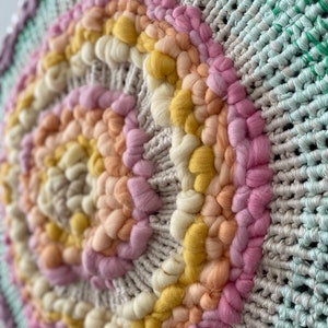Wall object “Daydreamer” | woven | fiberart | Wall hanging | macrame | Loom | woven wall hanging | woven art | boho| circular weave