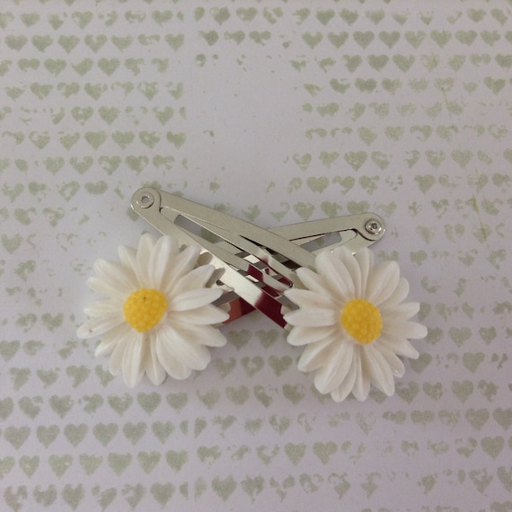 Daisy Hair Clips Pretty Flower Hair Clips On Silver Tone Snap Etsy