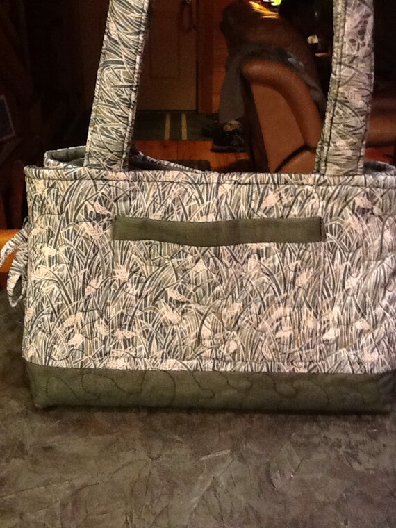 Items similar to Quilted purse on Etsy