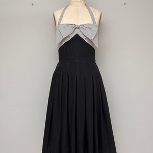 Vintage 1950s B&W Halter Bow Sundress Full Skirt Pin Up Summer Cotton Swing S