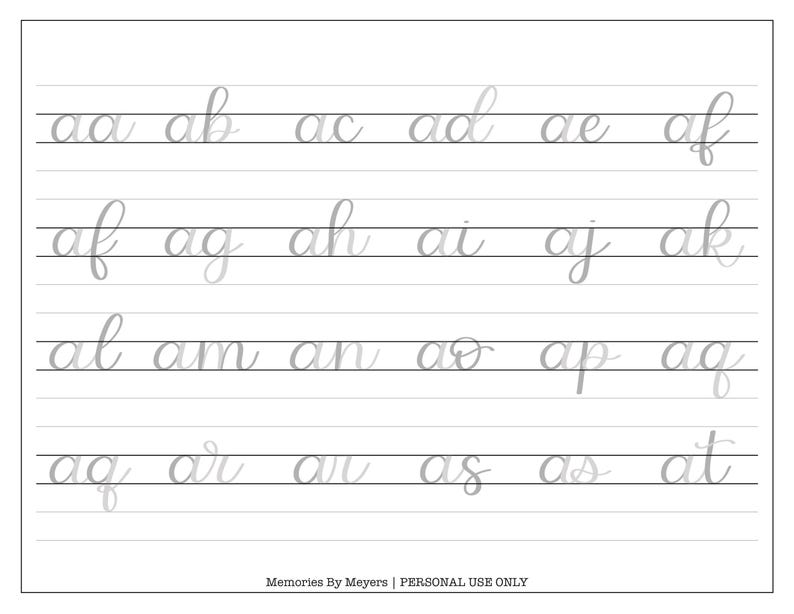 K&ouml;nnte beinhalten: Ein wei&szlig;es Blatt mit Schreib&uuml;bungen in Kursivschrift in hellgrauer Tinte. Das Blatt hat horizontale Linien und enth&auml;lt Buchstabenkombinationen wie "aa", "ab" und "ac". Der Text am unteren Rand lautet "Memories By Meyers | PERSONAL USE ONLY".