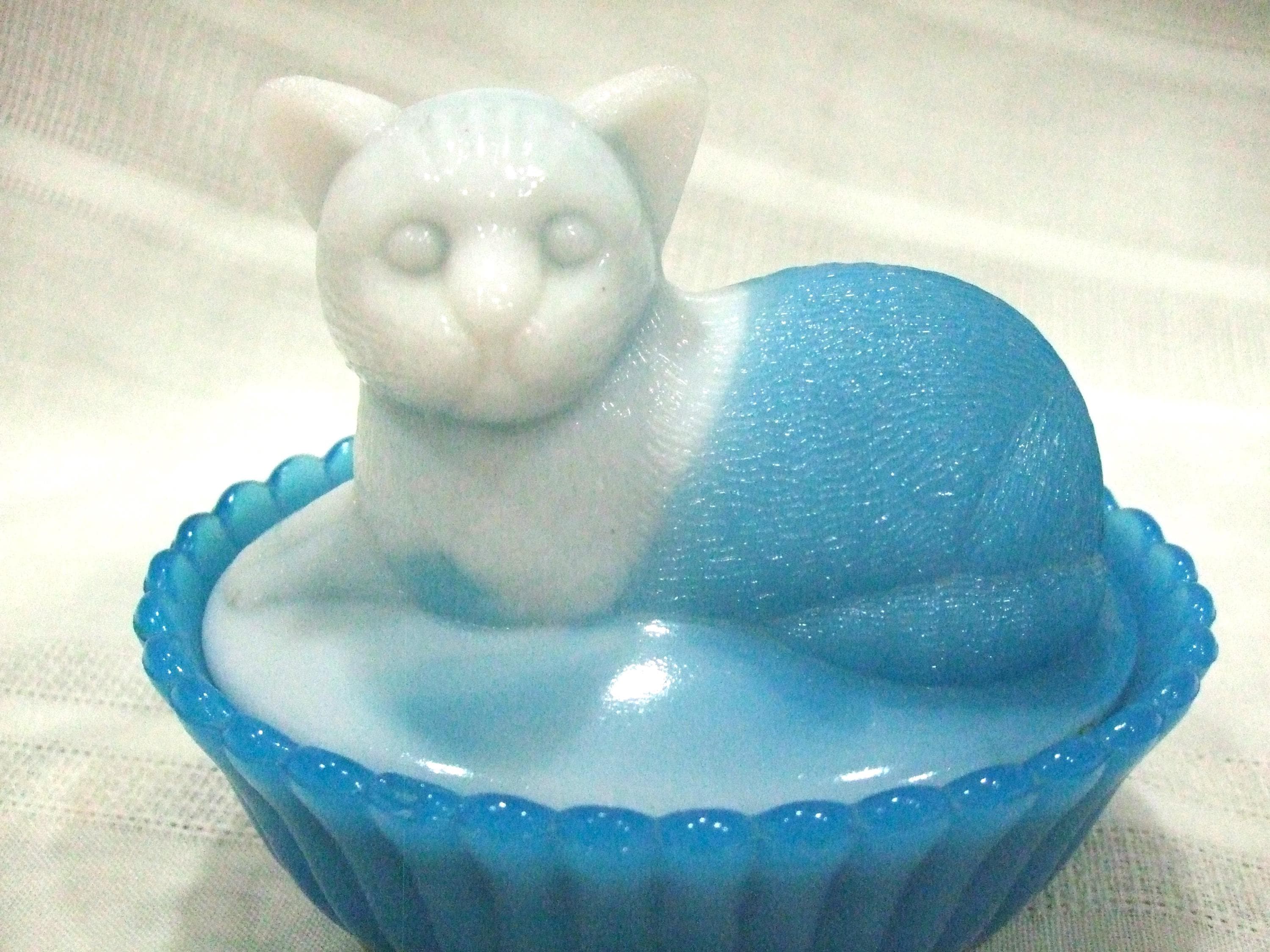 Vintage Glass Cat on Nest - Etsy