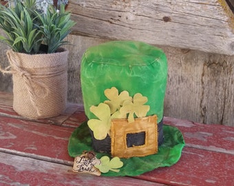 Primitive Leprechaun Hat: St Patrick's Day Shamrock Decor