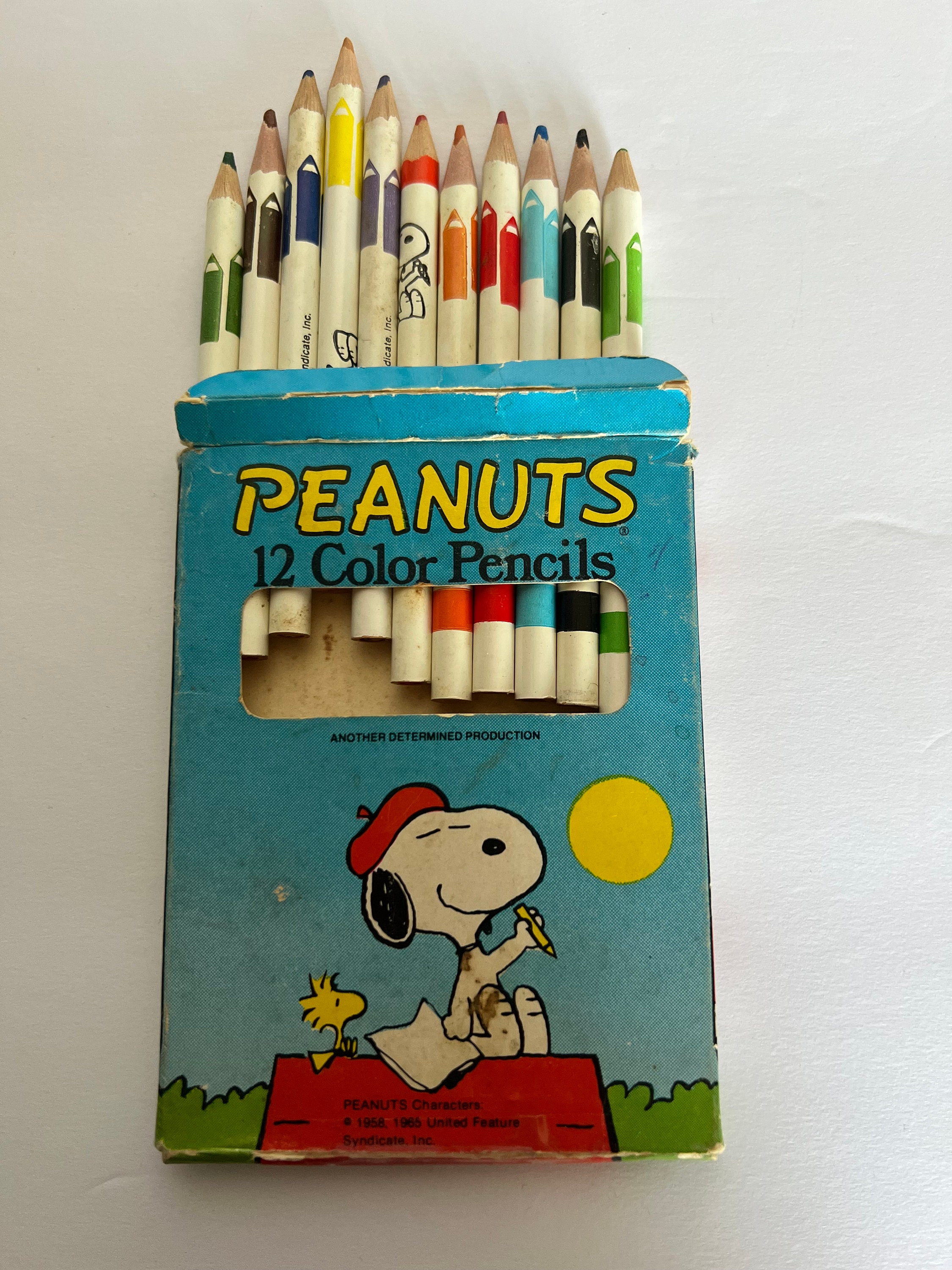 Vintage Peanuts 12 Color Pencils | Snoopy Woodstock Color Pencils