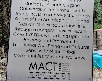 Letrero de declaración de misión personalizado, acero inoxidable con respaldo negro