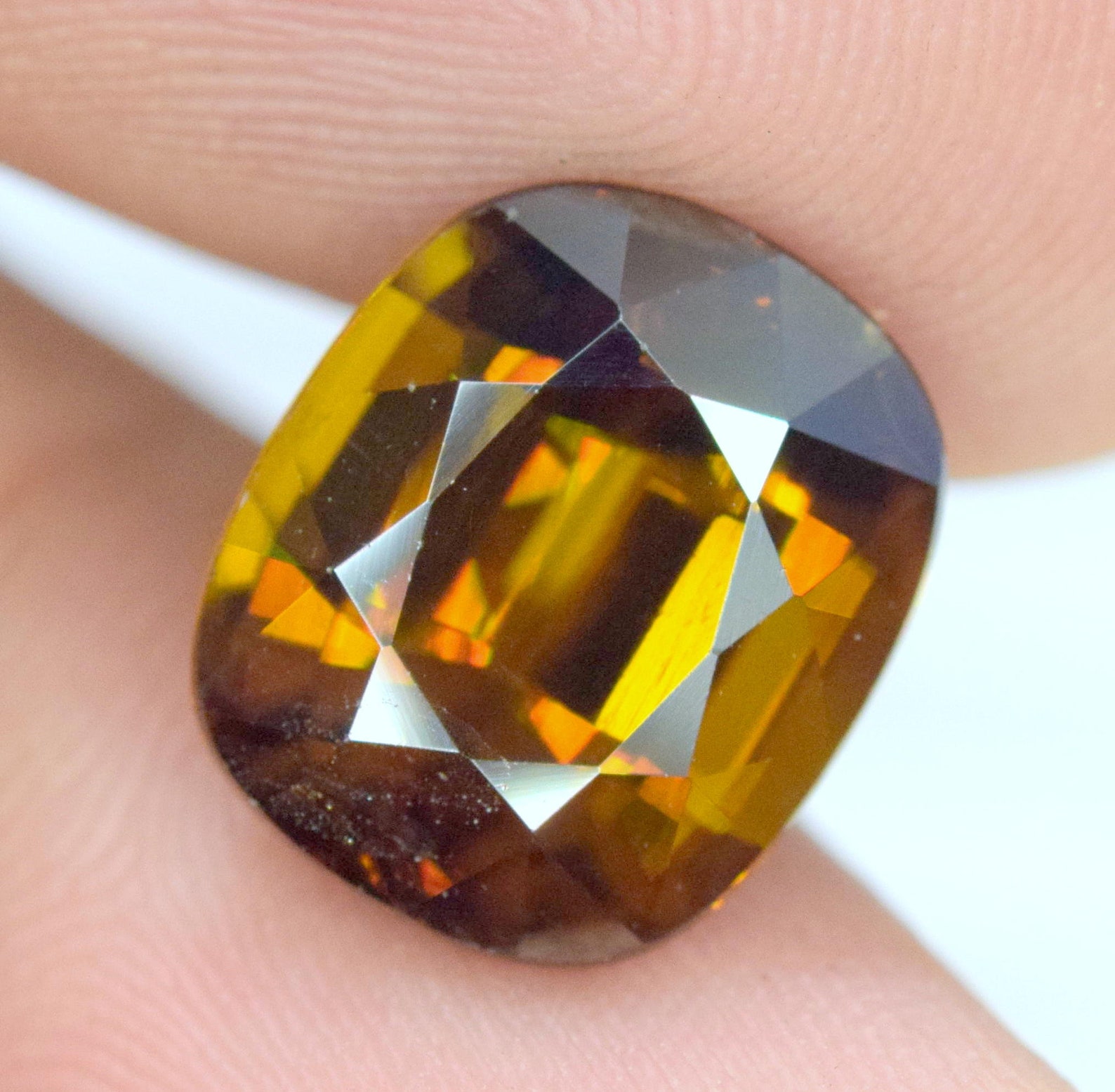 Natural Chrome Sphene Loose Gemstone 5.85 Carats 110907 Etsy