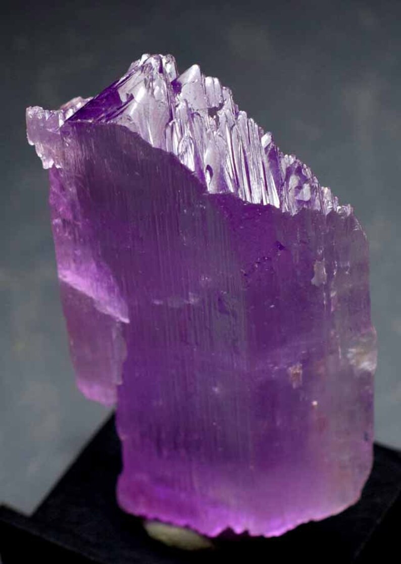 kunzite crystal kunzite crystal