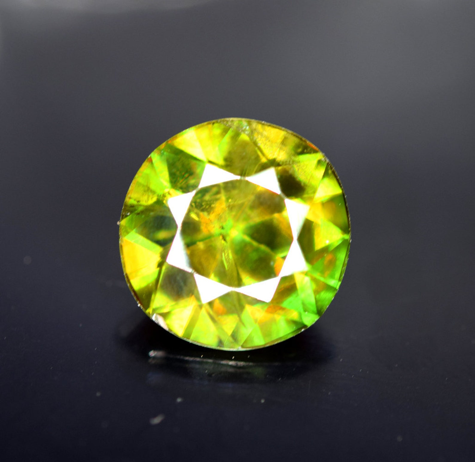 Natural Chrome Sphene Loose Gemstone 2.95 cts 101006 mm Etsy