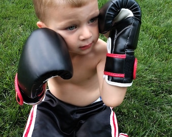 Personalized Kids Boxing Gloves (4oz) and Shorts Set - Sizes 4T, 5T, 6/7