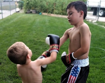 Kids Boxing Gloves 4oz: Perfect for Ages 3T/4T and 5T