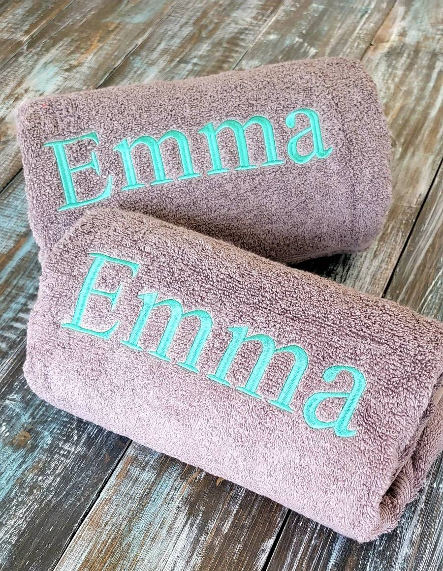 Monogram Elegance: Personalized Large Bath Towels for All Ages!