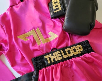 Personalized Adult Boxing Set: Robe, Shorts, and Gloves for the Ultimate Fighter