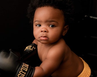 Custom Baby Boxing Set: Personalized Gloves and Shorts with Your Country's Flag