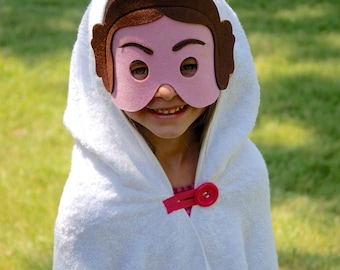 Galactic Adventure: Star Wars-Inspired Personalized Hooded Bath Towel and Mask Set for Girls and Boys