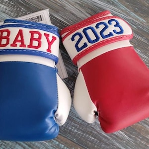 Newborn Announcement Personalized Boxing Gloves – Custom Baby Gift with Name & Birth Date
