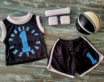 Custom Rookie of the Year Kids Basketball Jersey & Shorts Set + Ball e Sweatband