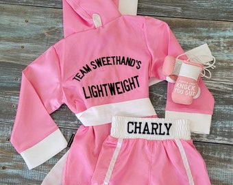 Newborn Boxing Robe Set: The Perfect Baby Photo Outfit