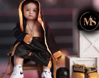 Personalized Baby Boxing Costume – Robe, Shorts & Gloves for Halloween