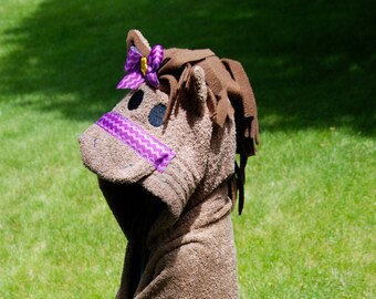 Personalized Kids Hooded Horse Towel – A Cozy and Customized Delight for Little Equestrians!