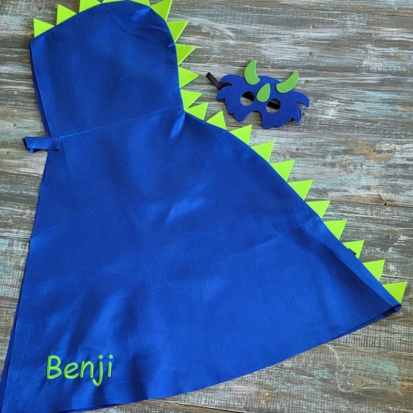 Dinosaur cape and mask set