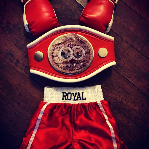 Baby Boxing set Gloves +shorts personalized+Champion Belt shops