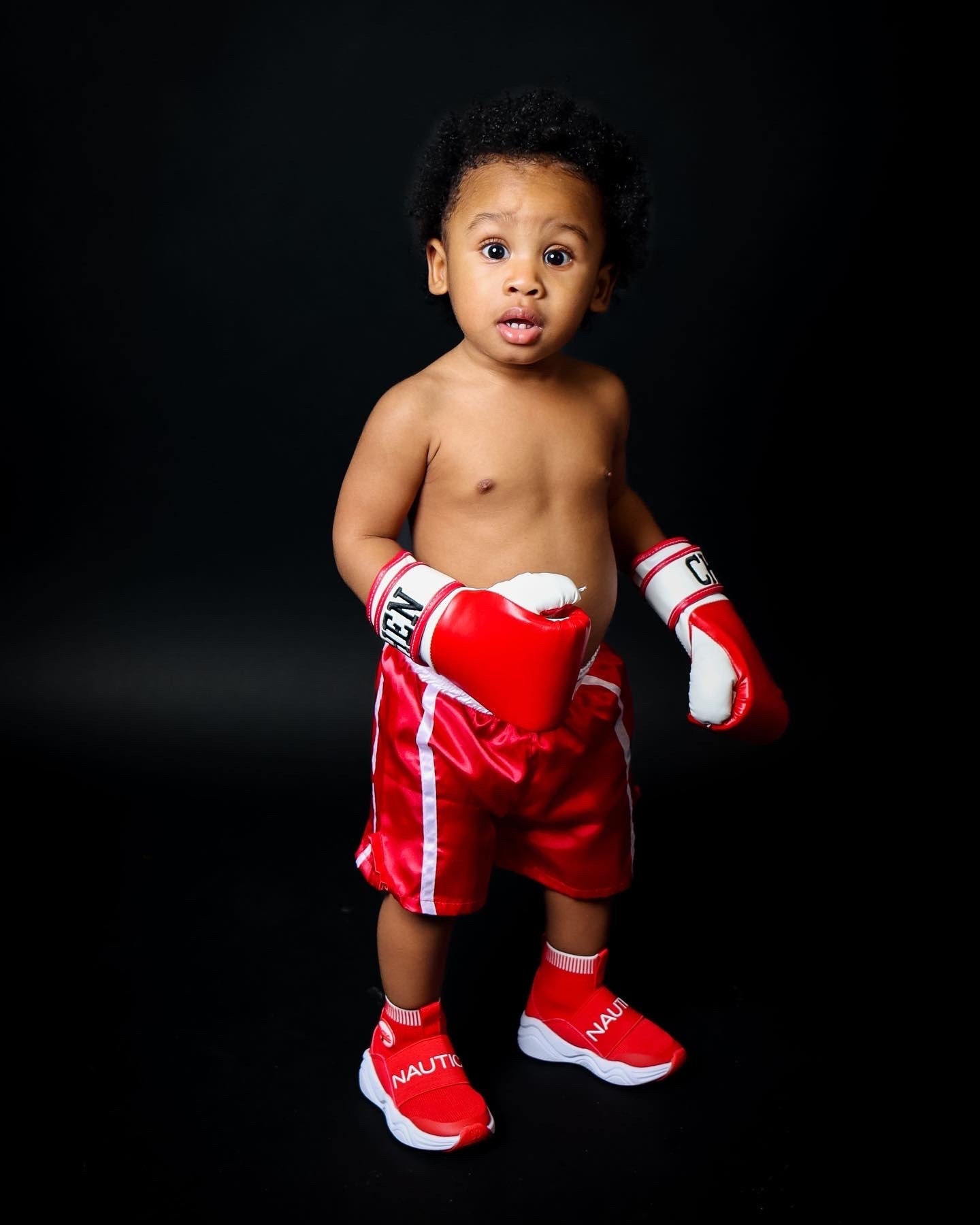 Baby boxing set ROBE Personalized+shorts personalized and wearable gloves personalized