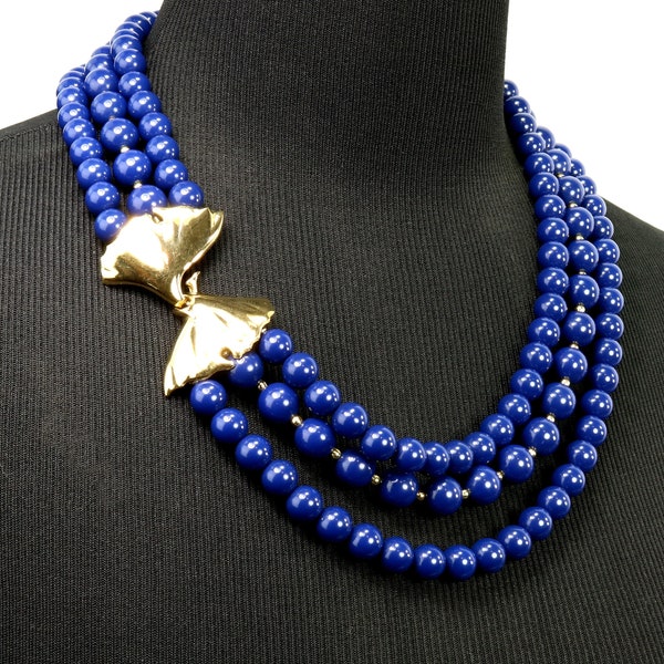Blue Bead Necklace Triple Strand Plastic Beads Gingko Leaf Gold Tone Decorative Clasp