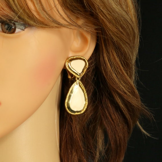 Beige Enamel Earrings Clip Style Molten Gold Tone… - image 2