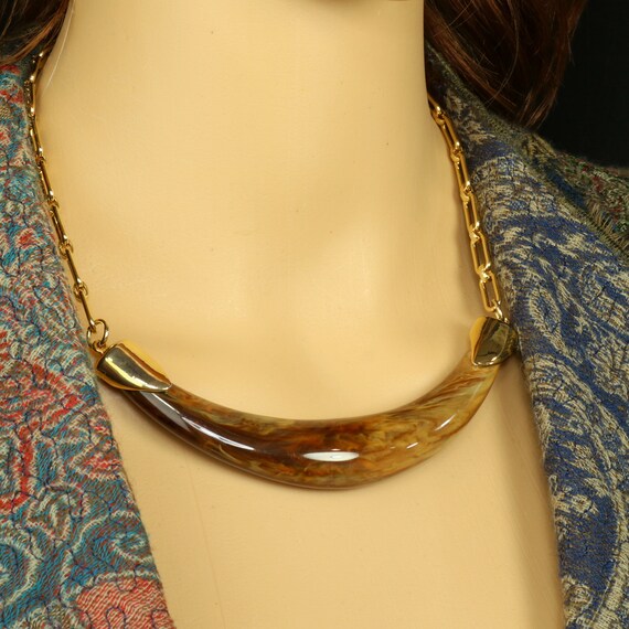 Celebrity NY Necklace Marbled Curved Bar Brown Ta… - image 10