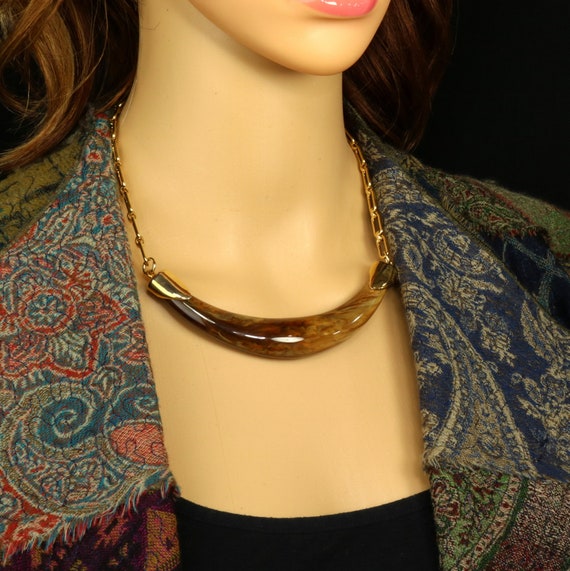 Celebrity NY Necklace Marbled Curved Bar Brown Ta… - image 1