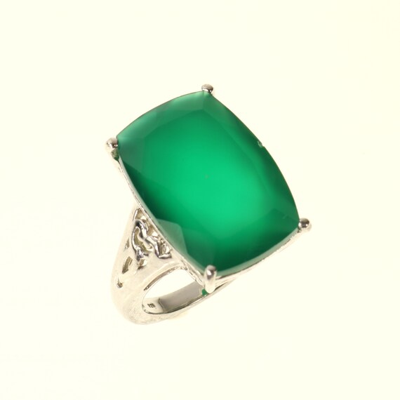 Green Chalcedony Ring Dyed Rectangle Gemstone Hug… - image 2