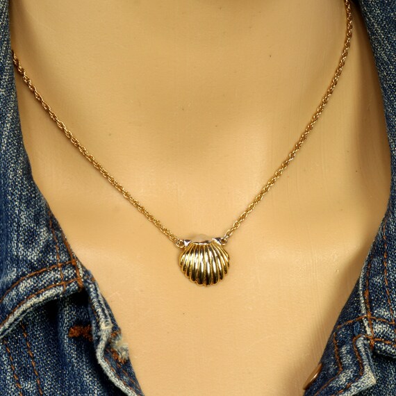 Trifari Clamshell Choker Necklace Figural Shell P… - image 10