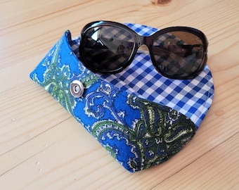 Vintage Paisley Glasses Case: Handmade Retro Fabric Eyeglass Holder