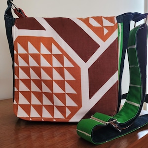 Sacoche recyclée, denim recyclé, sac durable, sac en tissu MCM vintage, sac bandoulière