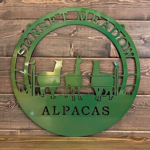 Personalized Alpaca Farm Sign: Outdoor Metal Ranch Entrance