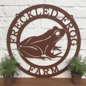 Rustic Frog Sign with Personalized Text - Handcrafted Metal Art- Over 100 Color Choices for any Decor