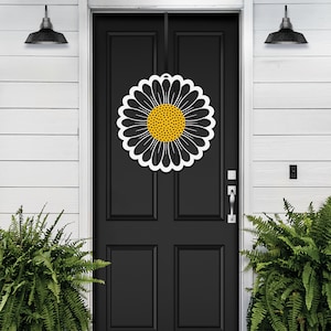 Daisy Metal Flower Door Wreath - Year Round Door Decor - Mothers Day Gift