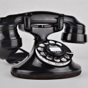 Original Antique Rotary Western Electric Model 202 Telephone - E1 Handset