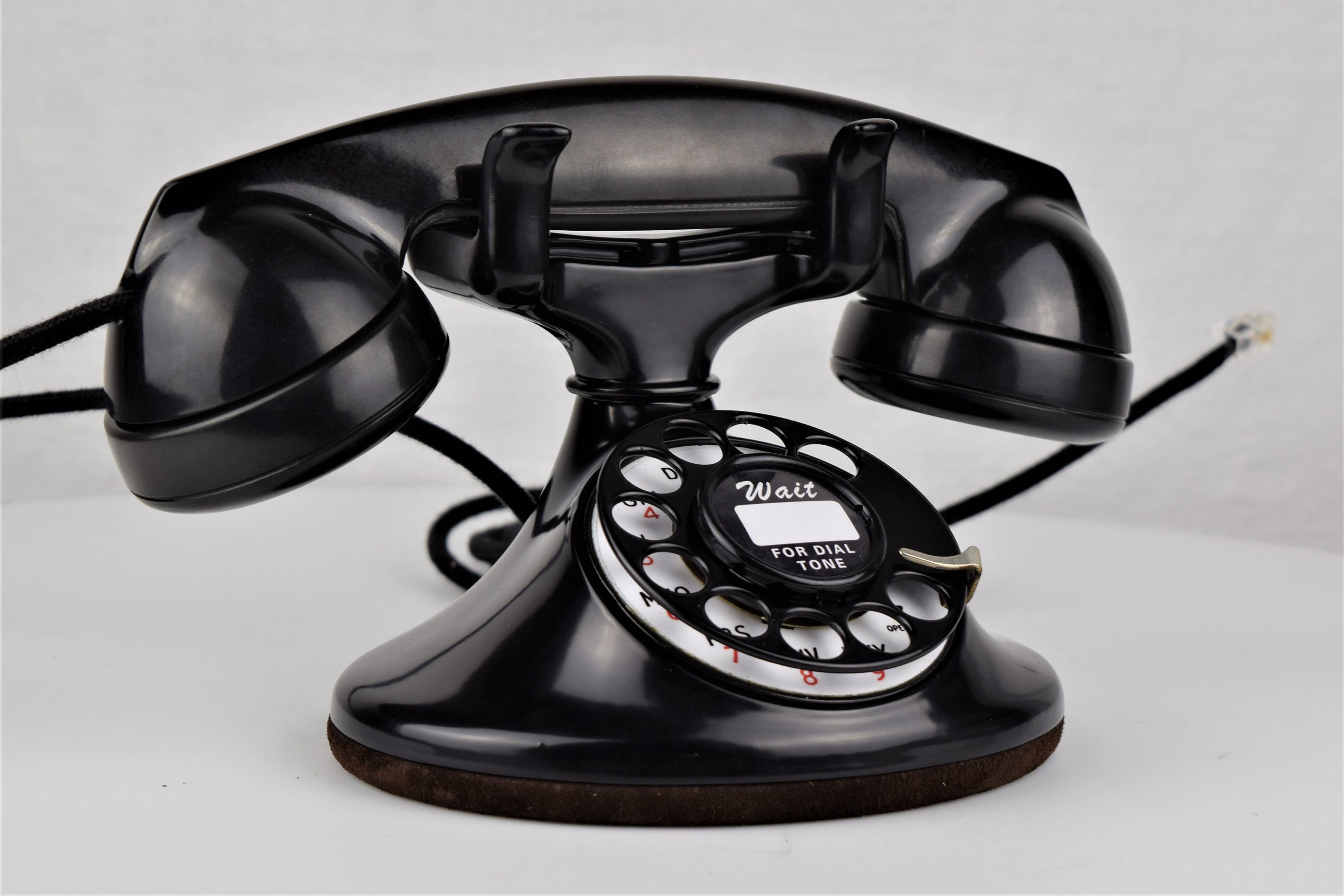 Original Antique Rotary Western Electric Model 202 Telephone