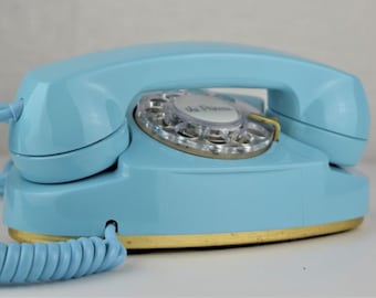 Original Antique Rotary Rotary Dial Princess Telephone - Model 702 - Aqua Blue