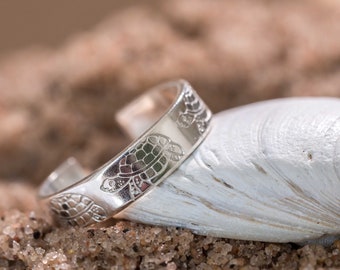 Sterling Silver Turtle toe ring adjustable summer band 925 hand stamped mum ladies womens gift present birthday holiday jewellery beach sea