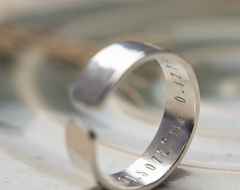 Men’s coordinates secret message .925 Sterling Silver adjustable open ring personalised dad for him gift jewellery hammered band boyfriend