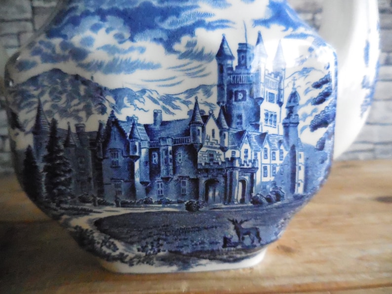Tunstall Ltd Vintage English blue and white coffee or tea pot Royal homes of Briton Enoch Wedgewood