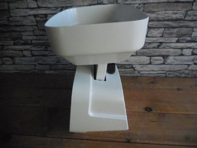 Vintage German kitchen scales Soehnle