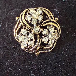 Vintage WAC Rhinestone Brooch – Mid-Century Floral Swirl in Gold-Tone, 1950s-60s Sparkle Pin with Free Shipping